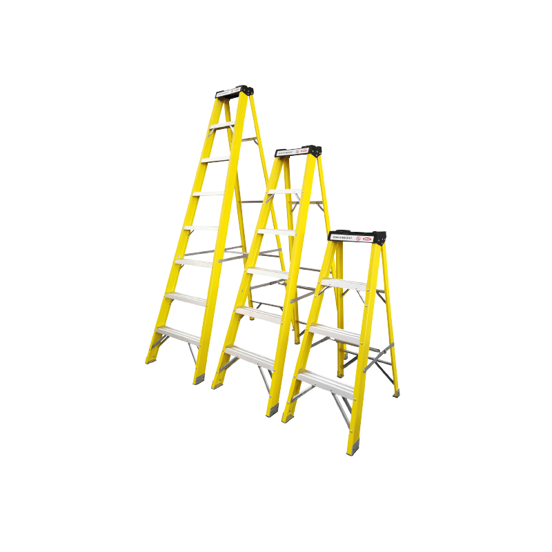 Power 4  Thread Fibreglass Ladder EN131 Professional